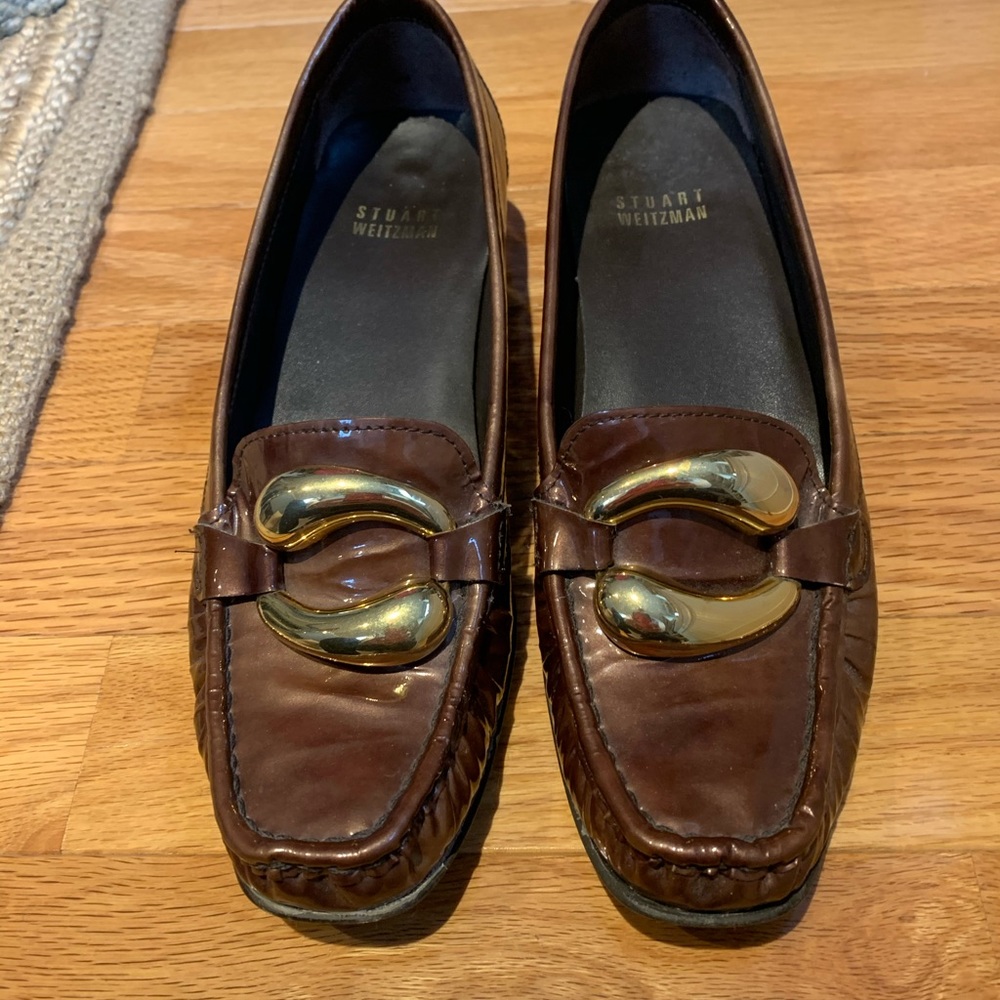 Flat shoes